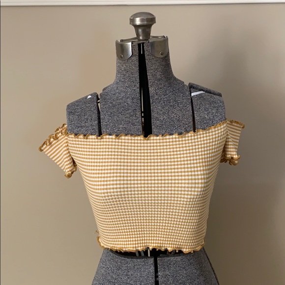 debut Tops - Pacsun yellow striped crop top M/L